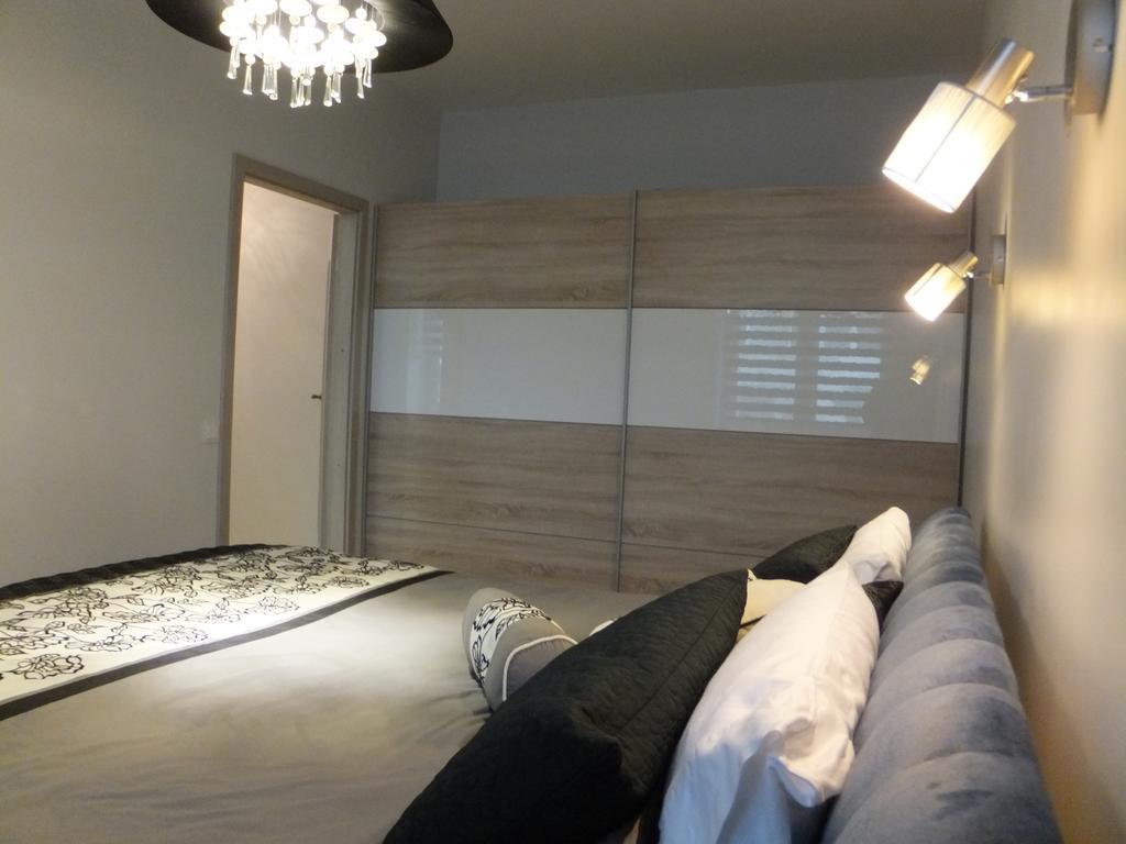 Siauliai Apartments - Traku Phòng bức ảnh